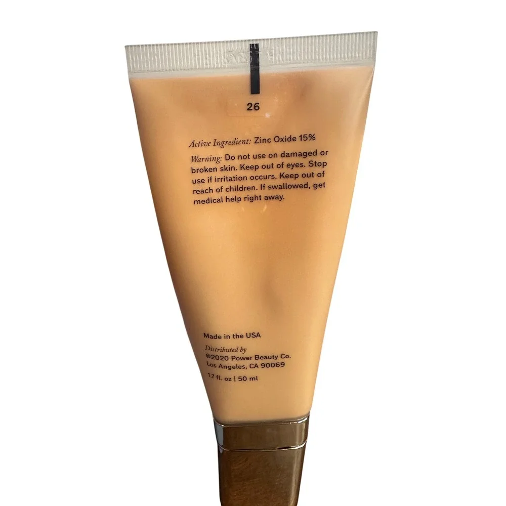 Merit The Uniform Tinted Mineral Sunscreen SPF 45 Shade 26 1.7oz New in Box